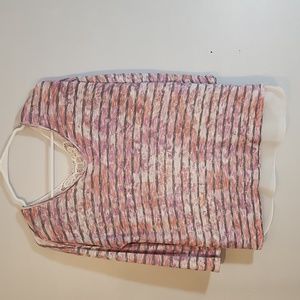 No boundaries long-sleeved shirts